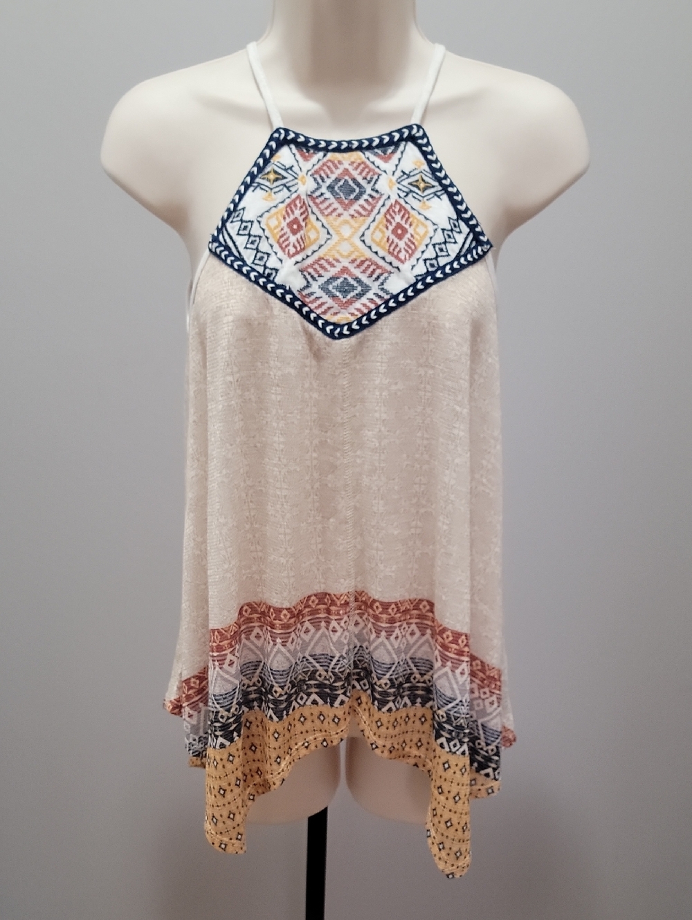 NWOT flowy halter tank top cream with Ikat/Aztec Print Sz XS